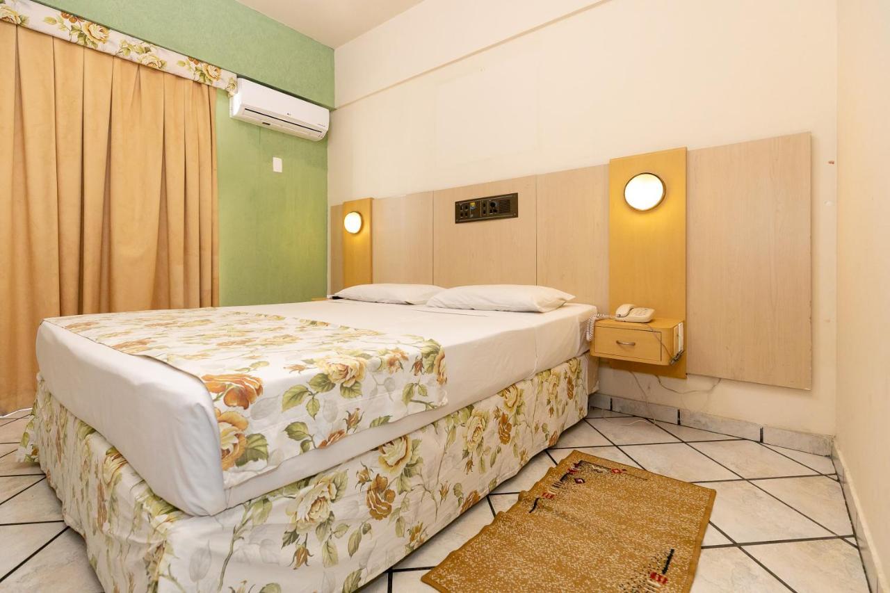 Hotel Yak Ponta Negra
